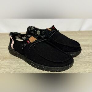Hey Dude Wendy Washed Canvas Black, Women’s Sz 6, New